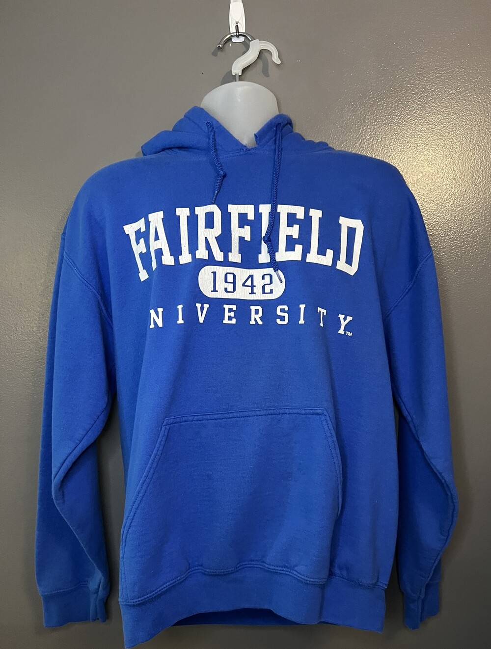 Fairfield University Hoodie Mens Large Pullover 1942 MV Sport College Sweatshirt